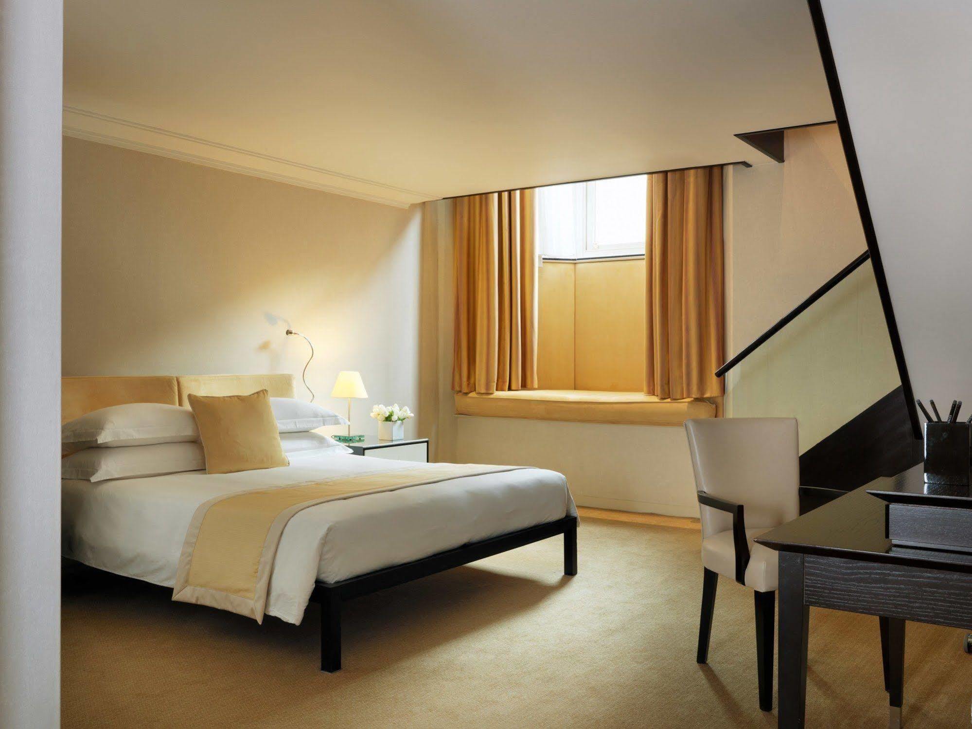 Cheval Phoenix House At Sloane Square London Exterior photo