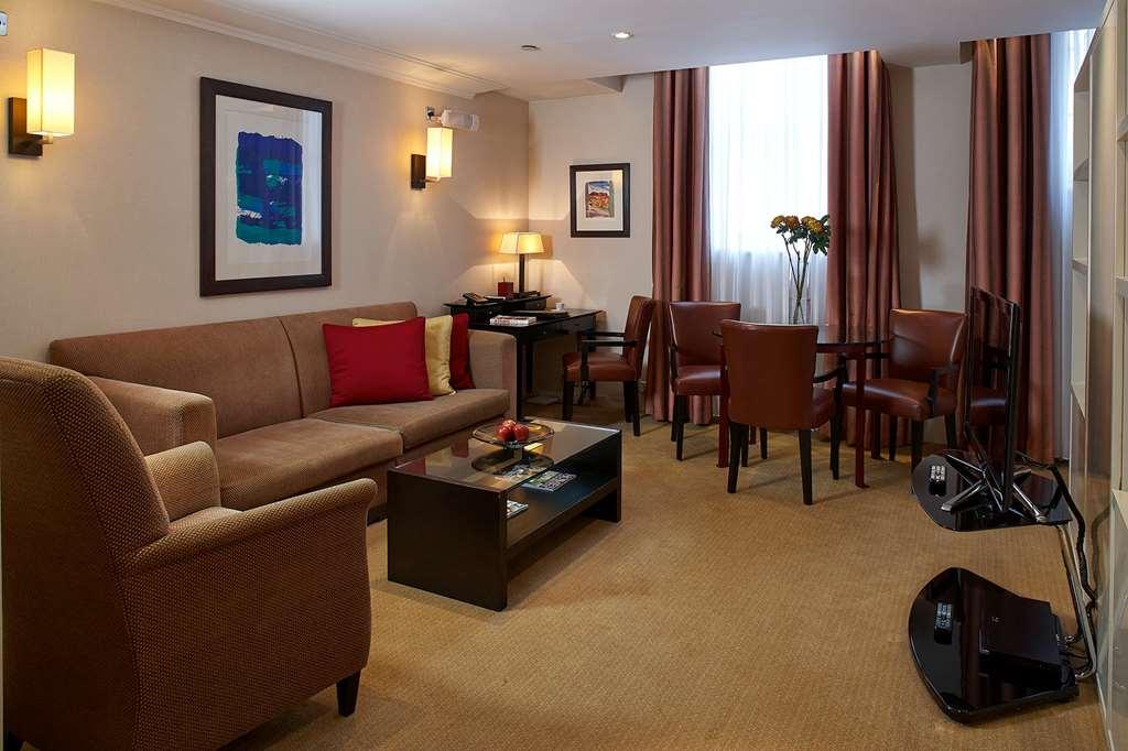 Cheval Phoenix House At Sloane Square London Room photo